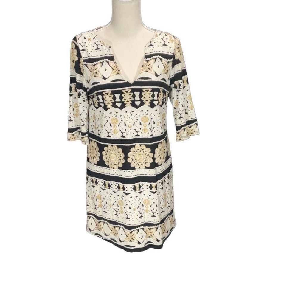 Harper Textured Dress 3/4 Sleeve Lined V Neck White Black Metallic Gold Size S